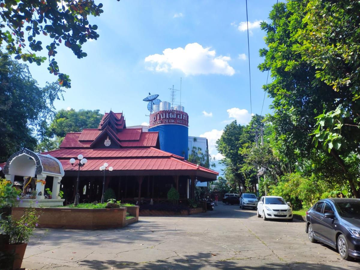 צ'יאנג מאי Changpuak Hotel מראה חיצוני תמונה