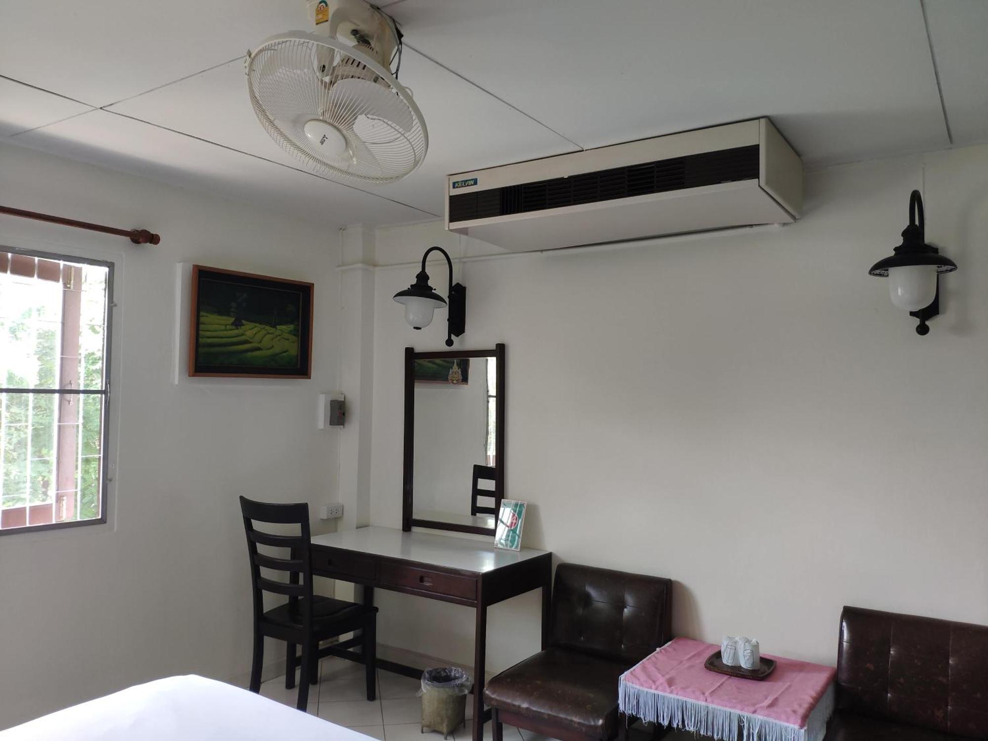 צ'יאנג מאי Changpuak Hotel מראה חיצוני תמונה
